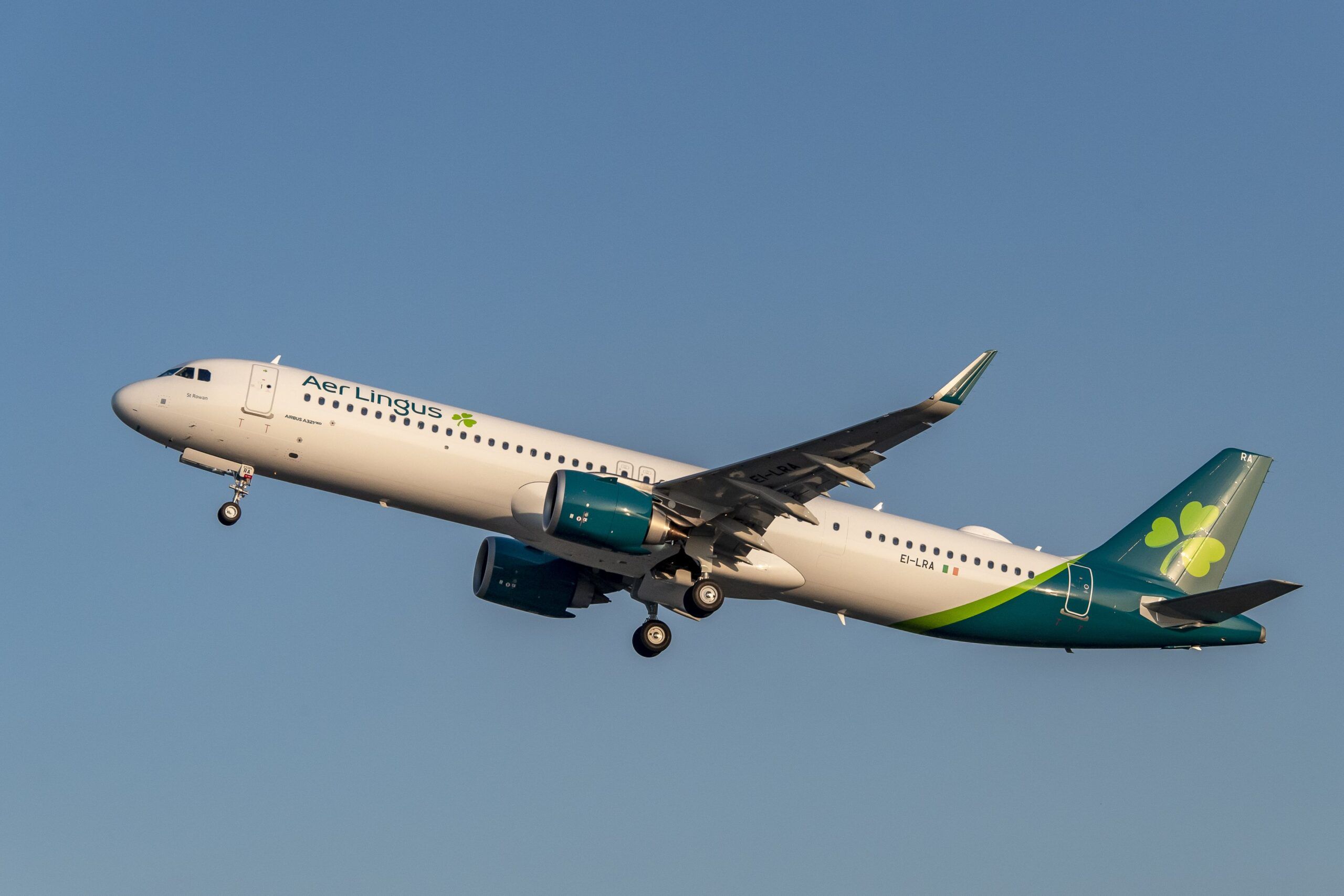 Aer Lingus Delays Manchester Transatlantic Flight Launch
