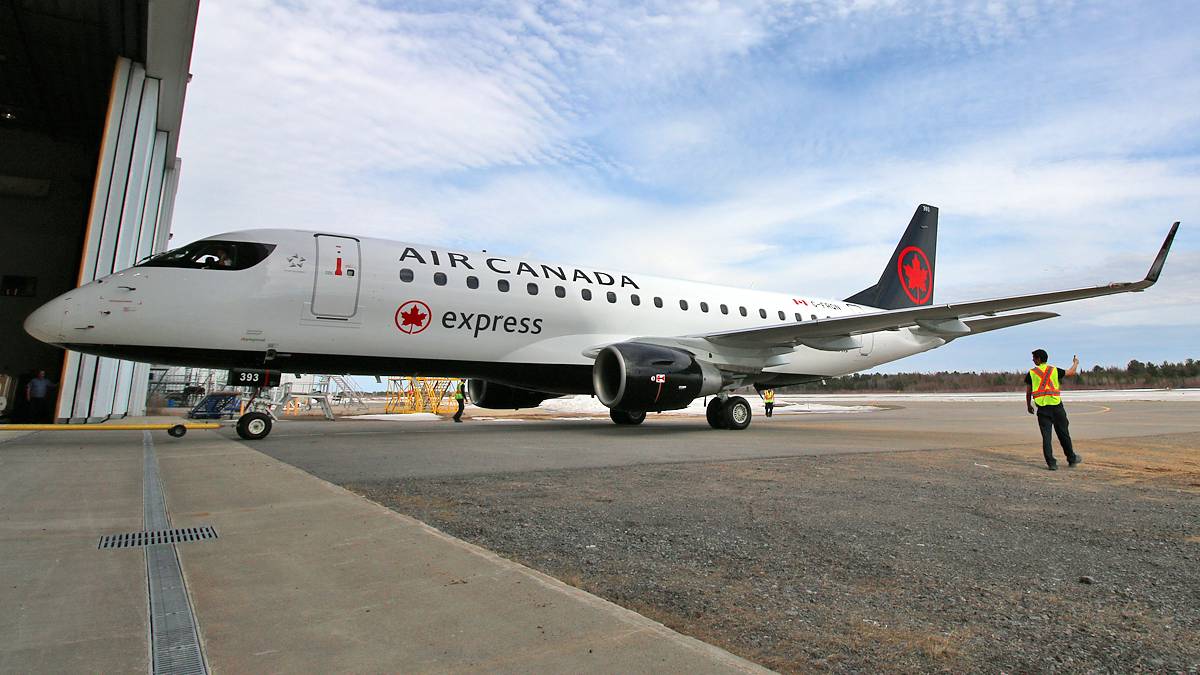 Air Canada Express Move Prompts Sky Regional Airlines Closure