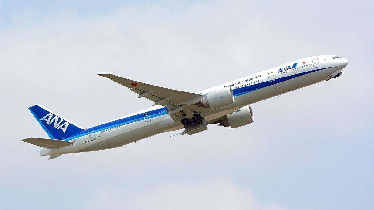 ANA Boeing 777-300ER Diverts To Vancouver Over Engine Issue
