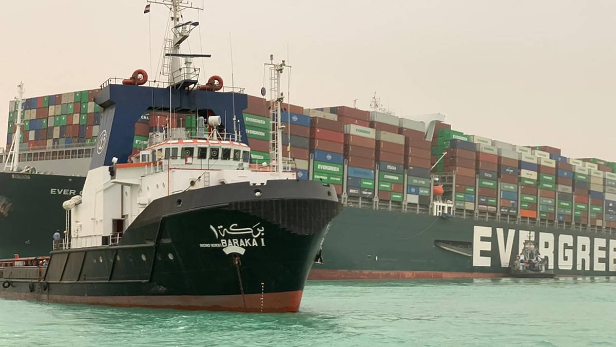 Could The Suez Canal Blockage Create An Opportunity For Air Cargo?