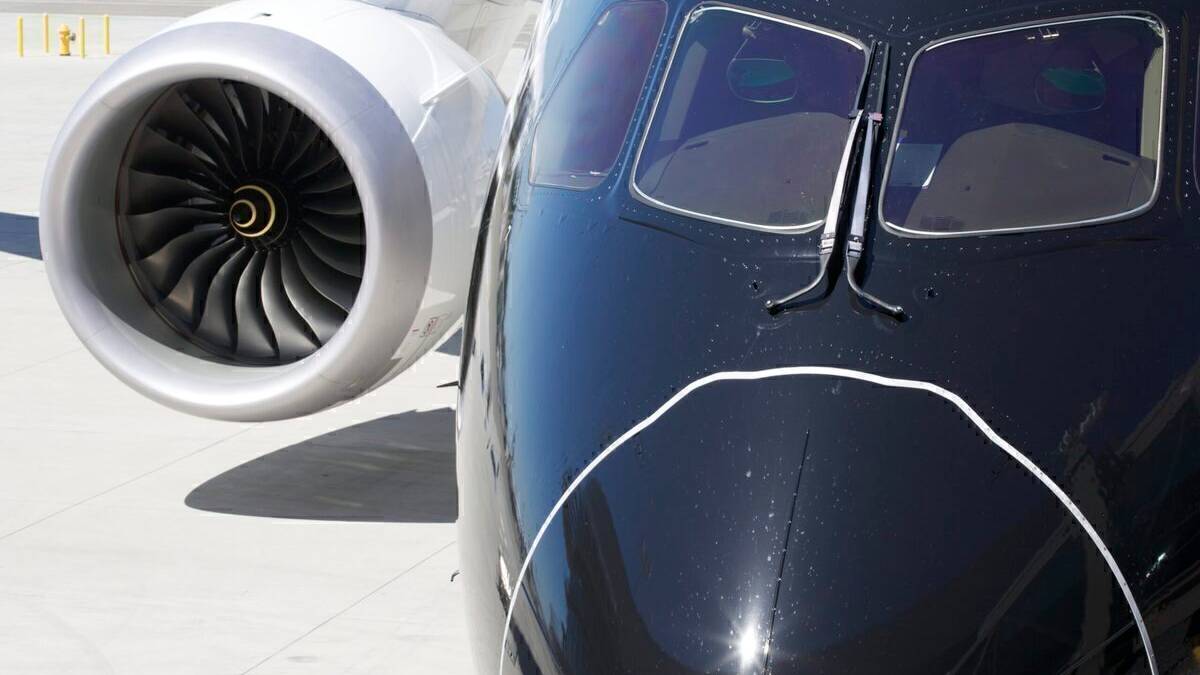 55 Air New Zealand Passengers Get 11 Hour Boeing 787 Flight To Nowhere