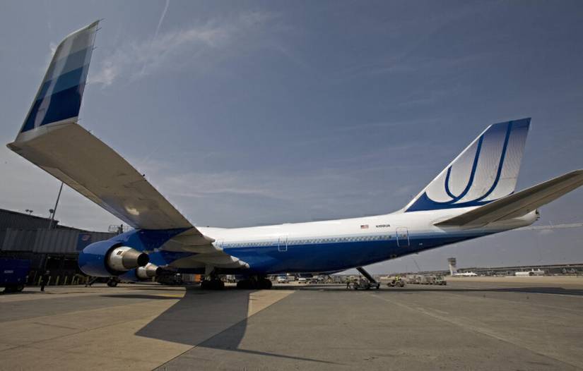 Why Do The Wings Of Some Boeing 747s Twist Near The Ends?