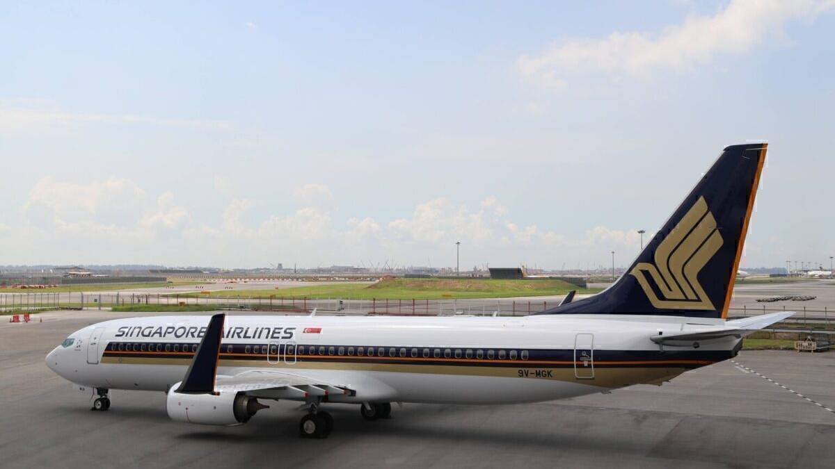 After 30 Years Singapore Airlines Flies The Boeing 737 Again