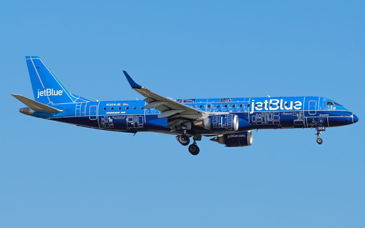 JetBlue Looks At Options For Future Embraer E190 Retirements