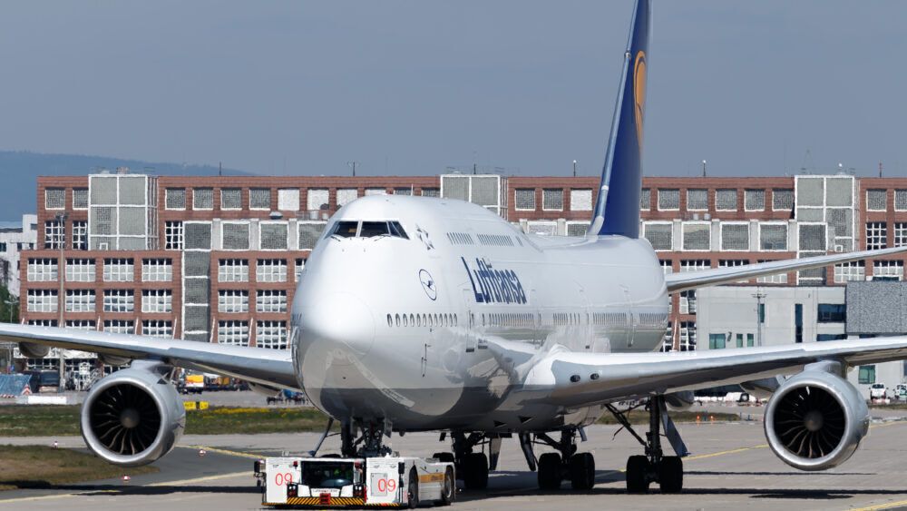 Sad: Just 6 Passenger Airlines Are Left Flying Boeing 747s