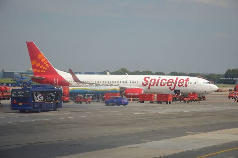 Bomb Threat Found On SpiceJet Boeing 737 After Landing
