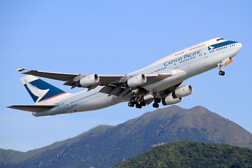航空機・ヘリコプター CX Cathay Pacific Boeing 747-400 \"B-HUI\" 航空機・ヘリコプター CX Cathay Pacific Boeing 747-400 