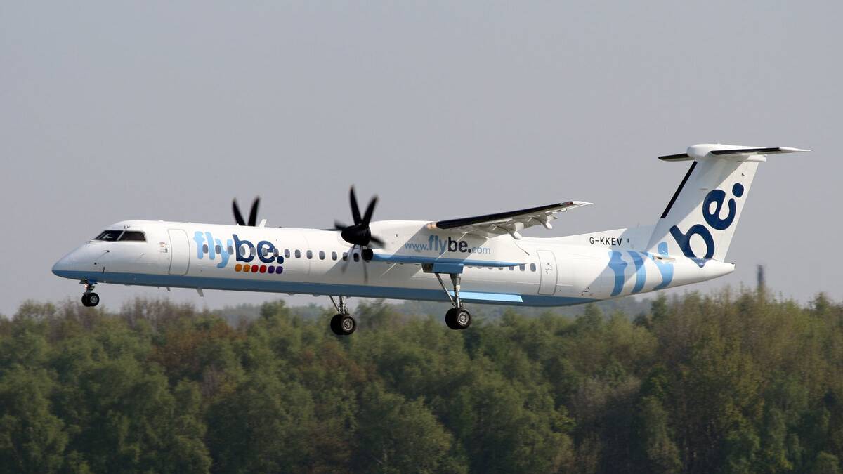 Former Flybe Dash 8 Makes Its Debut As A Water Bomber