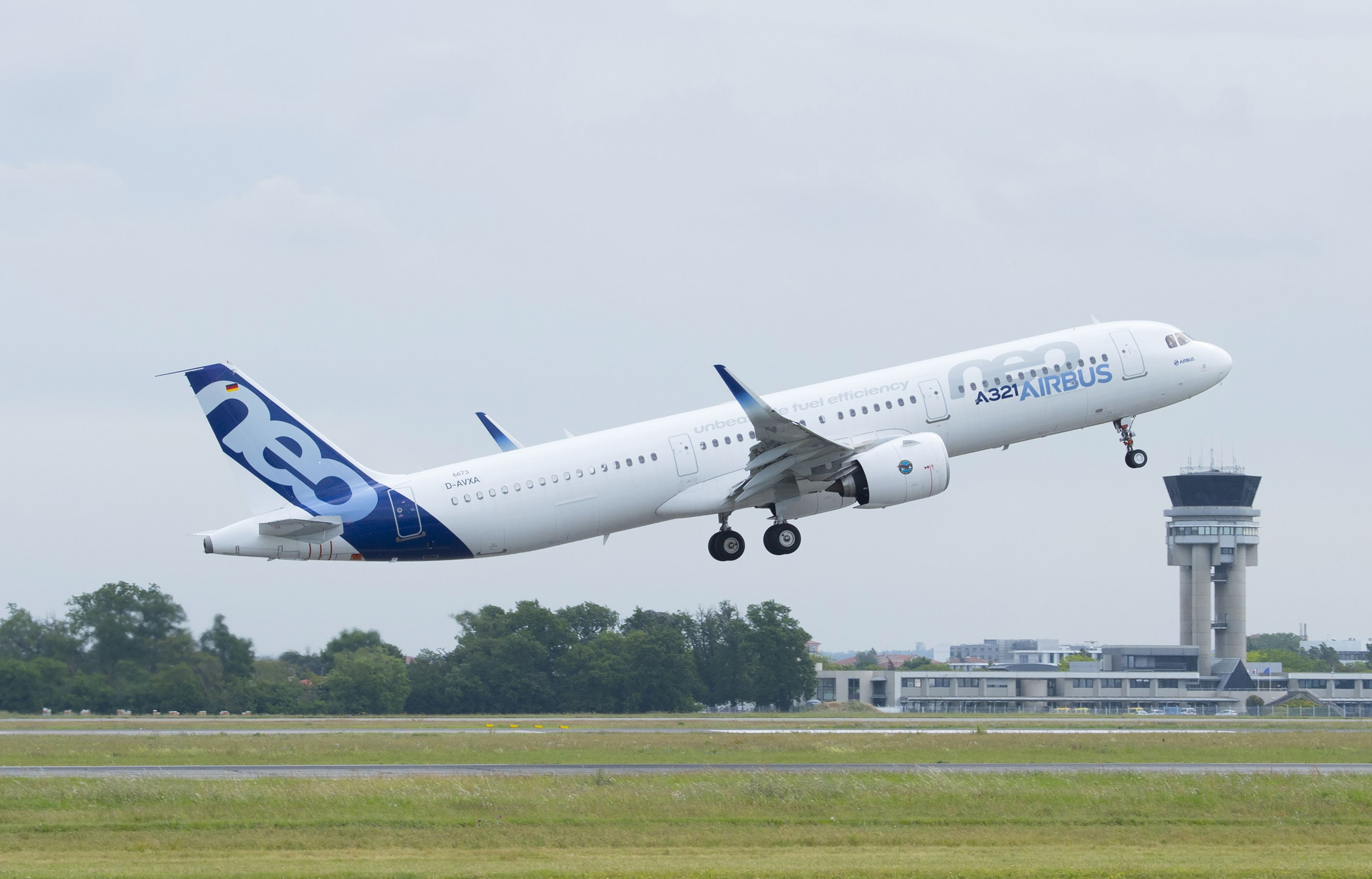 How The Pandemic Fueled The Switch To More Fuel Efficient Jets
