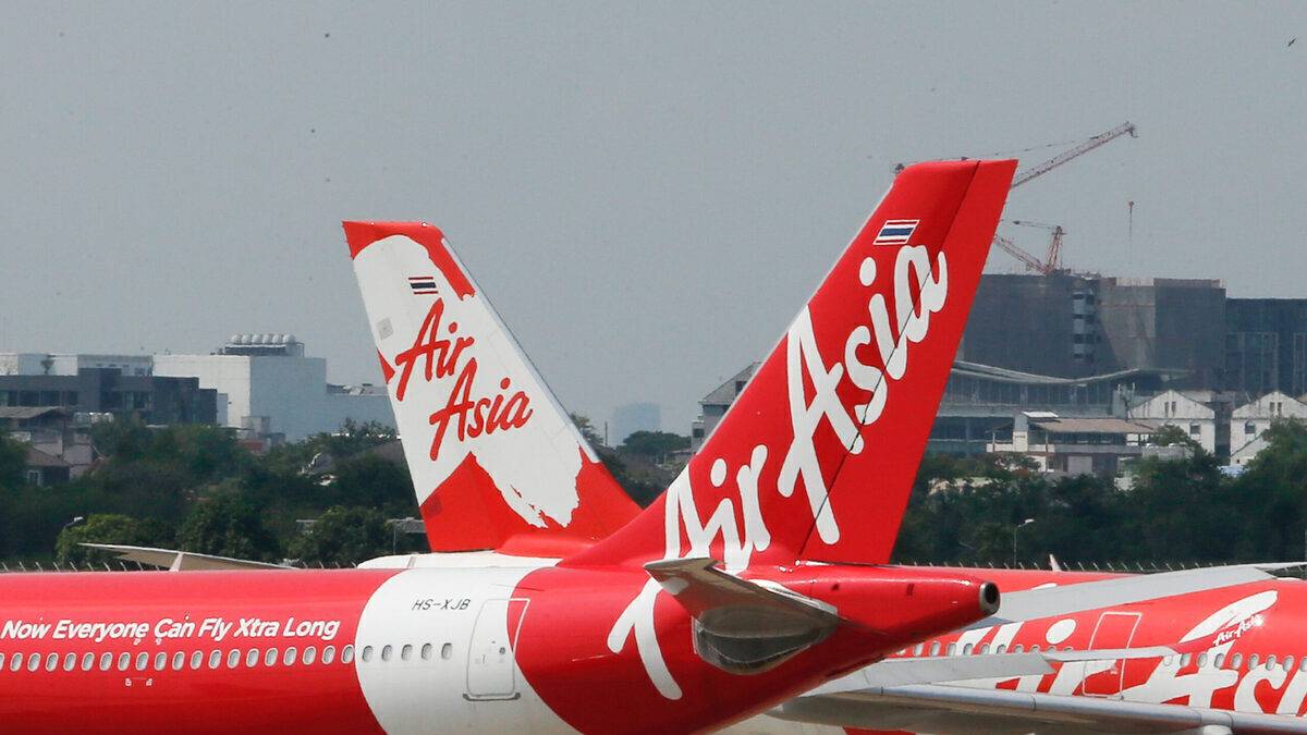 Aircraft Lessors Owed Millions As AirAsia Posts Another Loss