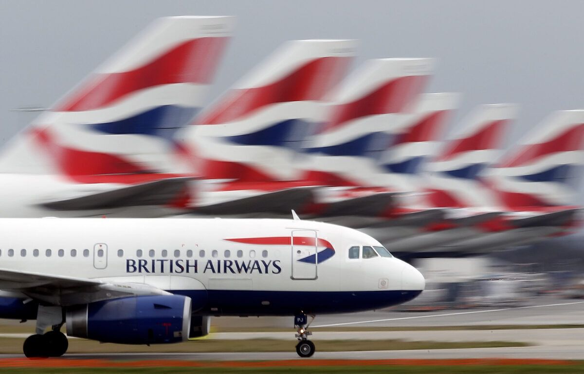 UK Scraps Quarantine For Vaccinated Travelers From Amber Countries