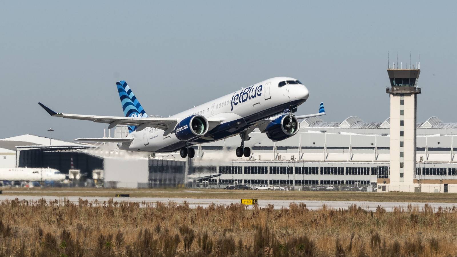 JetBlue Expands Airbus A220 Services Out Of Boston