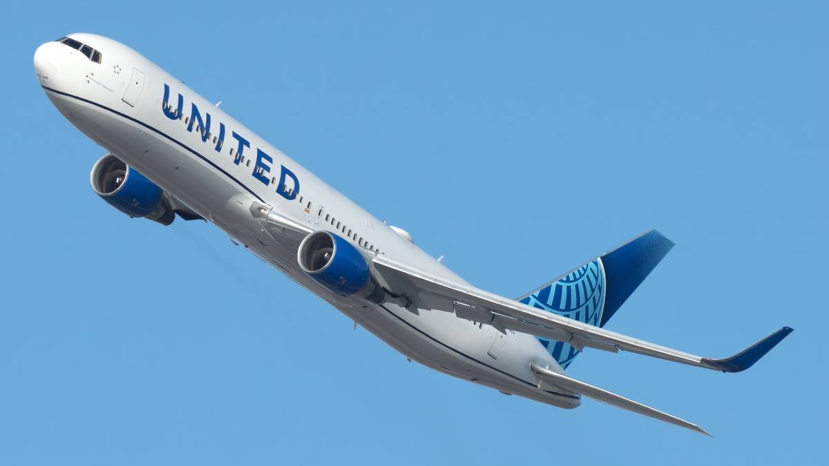 US Airlines Pause Flights To Israel Amid Rising Tensions