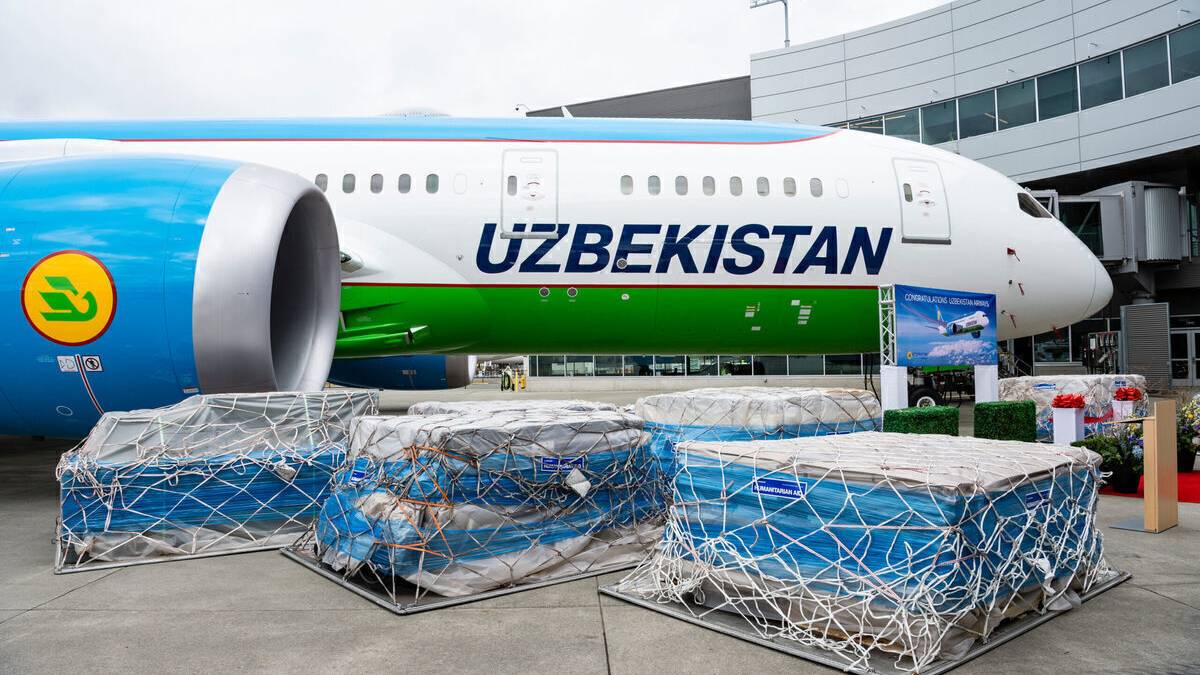 Boeing Delivers Aid To Uzbekistan On A Brand New 787 Dreamliner
