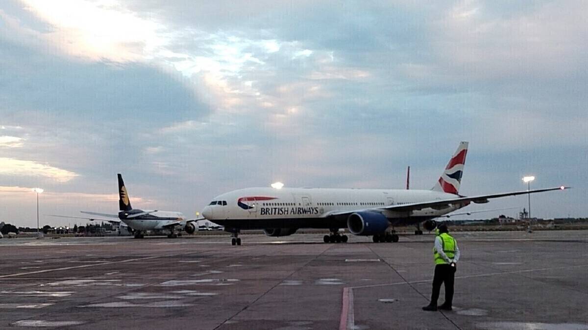 British Airways Flies Boeing 777 Relief Flight To India