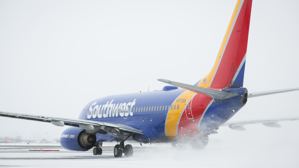 Flight Cancellations Rock New Year's Weekend: What's The Latest?