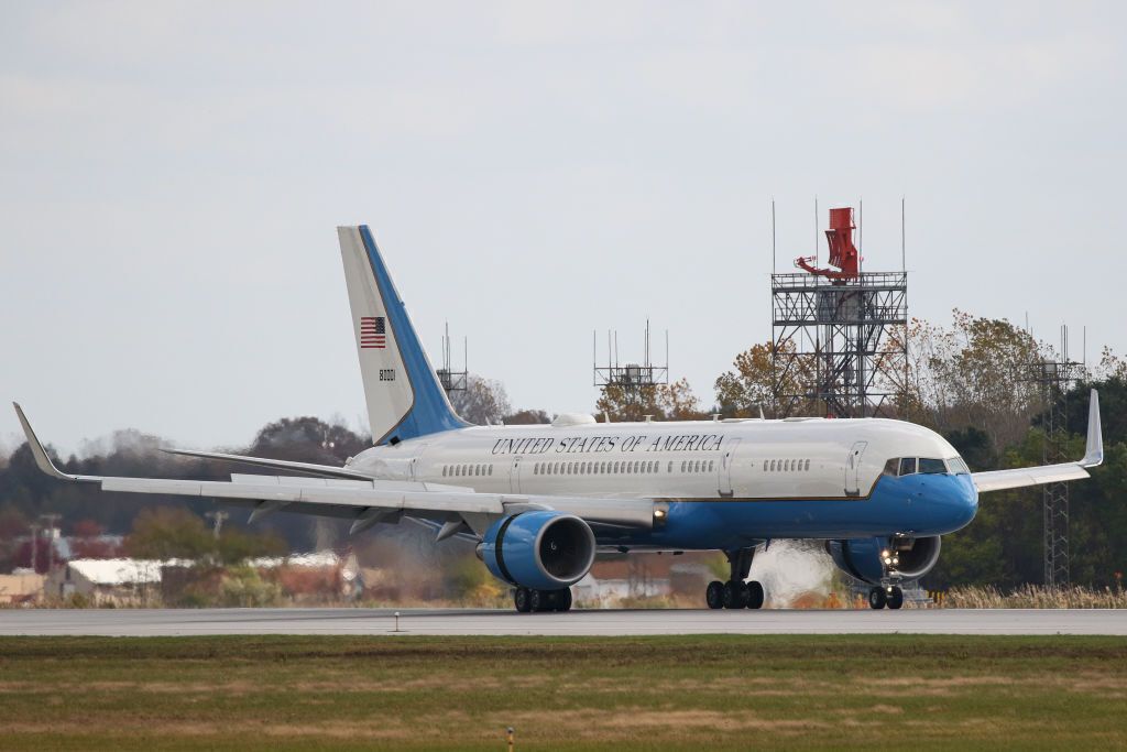 Air Force Two Boeing 757s Won't Be Replaced