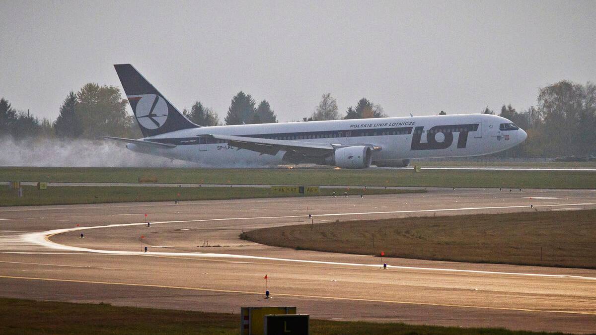 A Look At Some Of Aviation History's Most Notable Gear-Up Landings