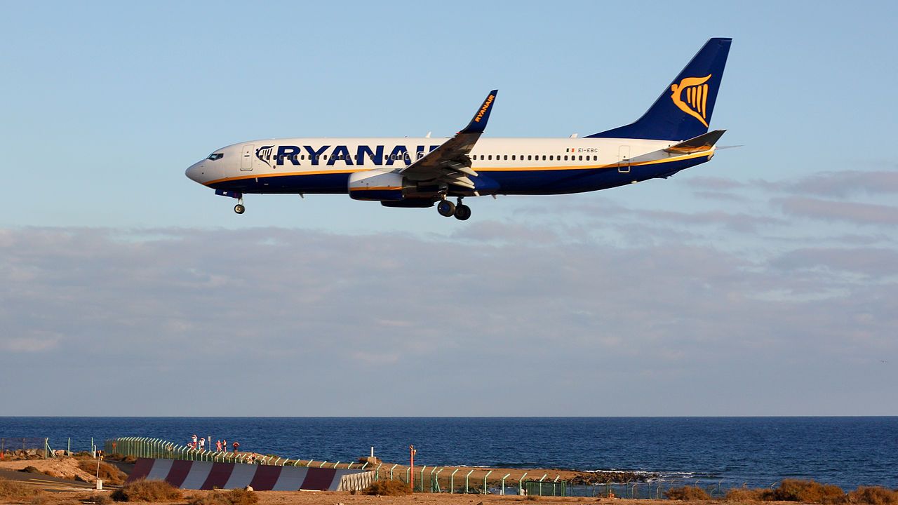 Spanish Court Finds Ryanair Baggage Policy Unfair