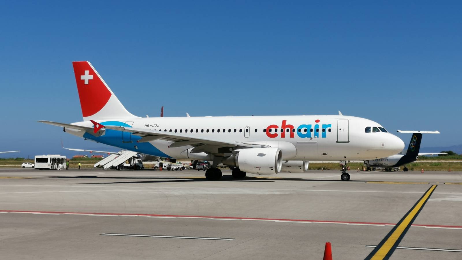 Chair Airlines Leases Enter Air 737 To Plug Capacity Gap