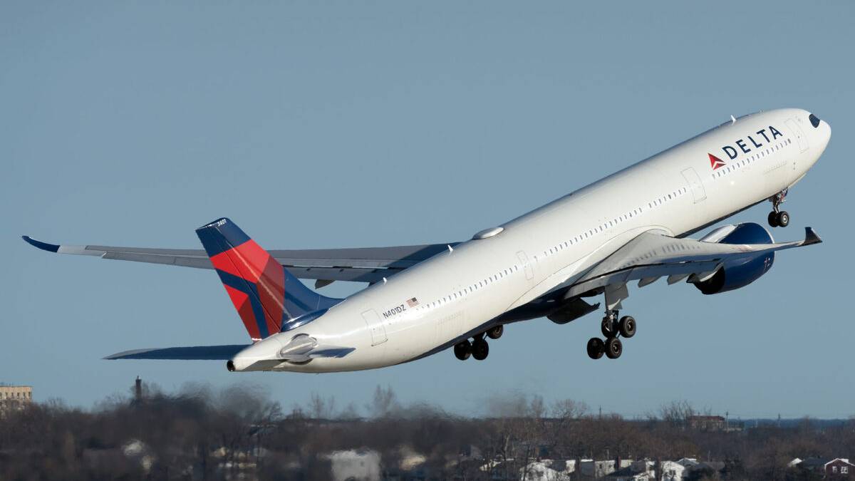 Delta Air Lines Starts To Rebuild Its Fleet