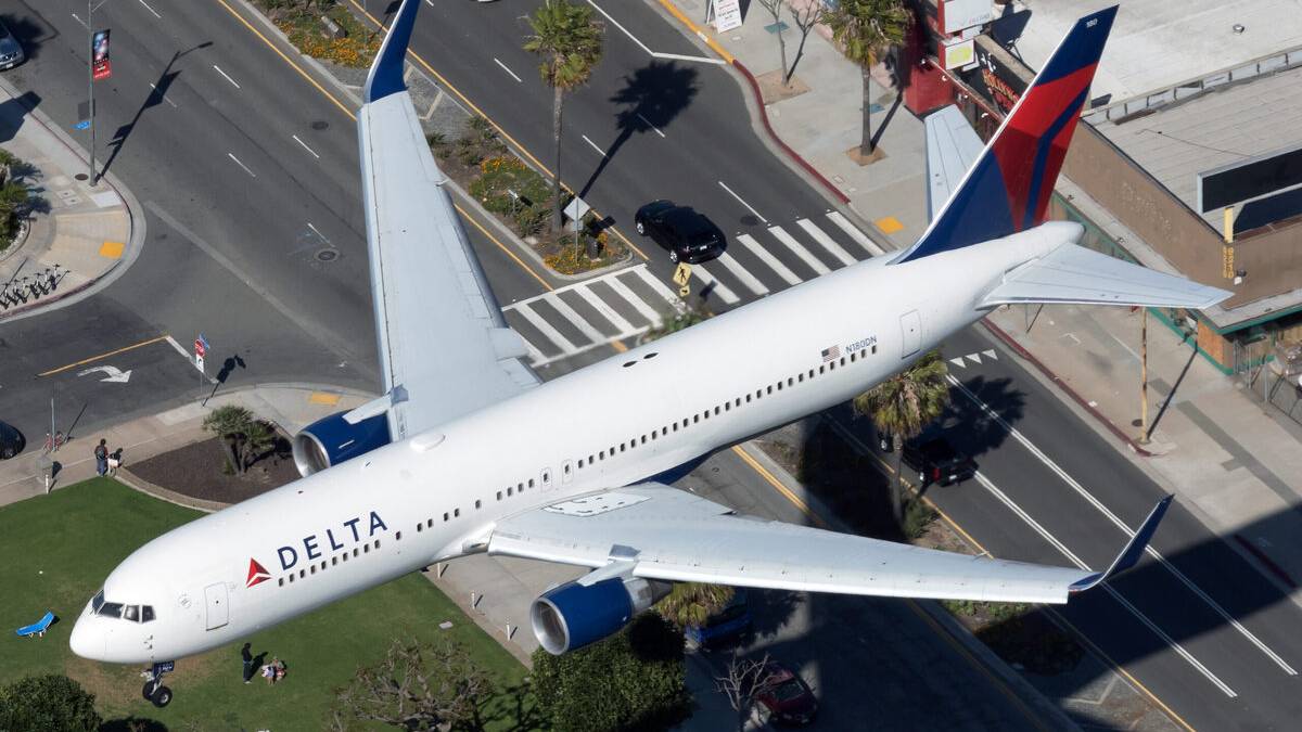 The Fleet Types To Watch: Delta Air Lines' Boeing 717s And 767s