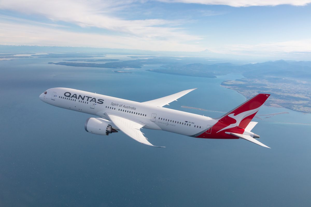 航空機・ヘリコプター Qantas Boeing 787-9 Dreamliner 1:400 航空機・ヘリコプター Qantas Boeing 787-9 Dreamliner 1:400