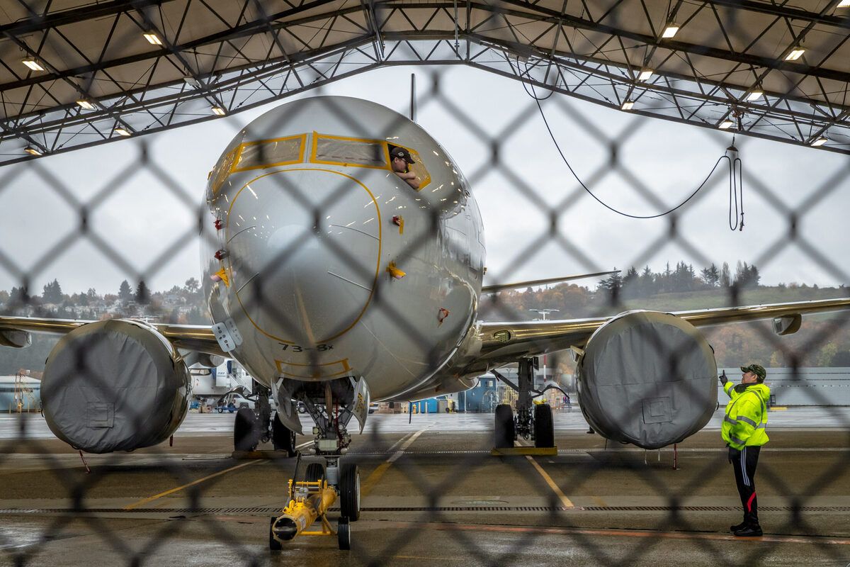 Possible Switch Failures Prompt Inspections Of Boeing 737s Worldwide