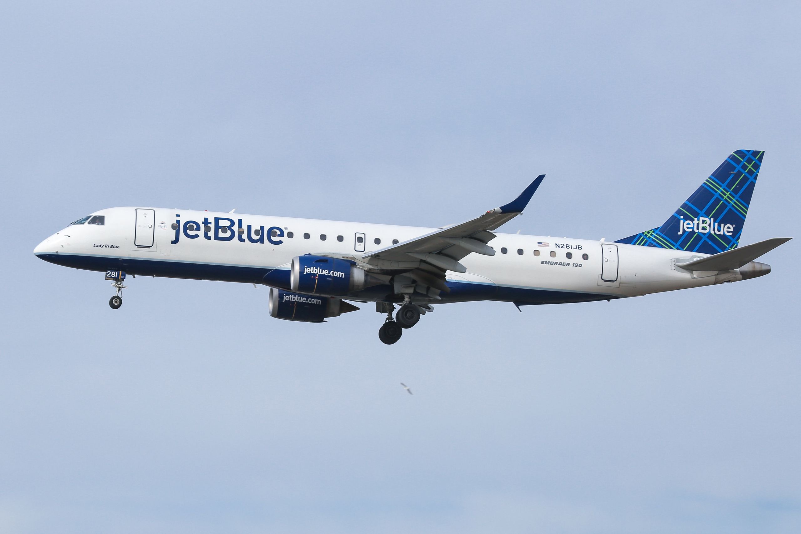 18 Years Of Flight: Which Embraer 190s Have Flown The Most Cycles?