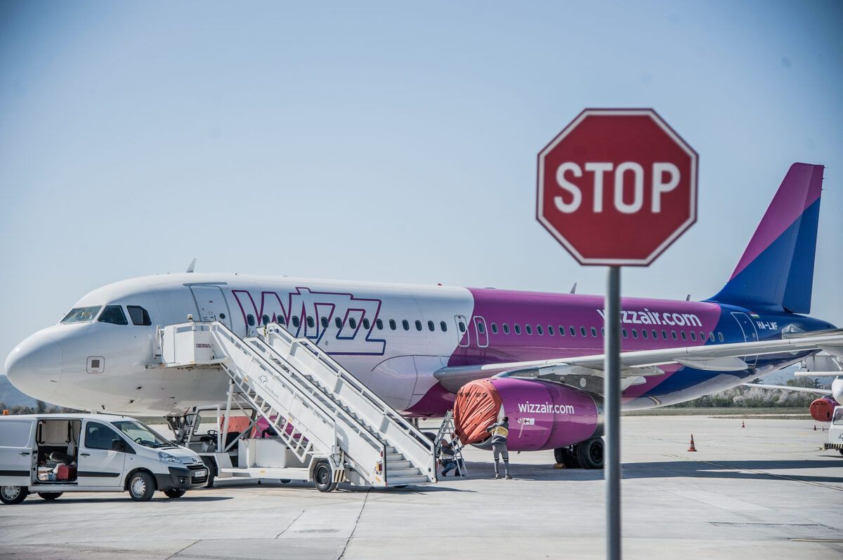 Wizz Air Fires Chief Supply Officer For Secretly Trading Shares