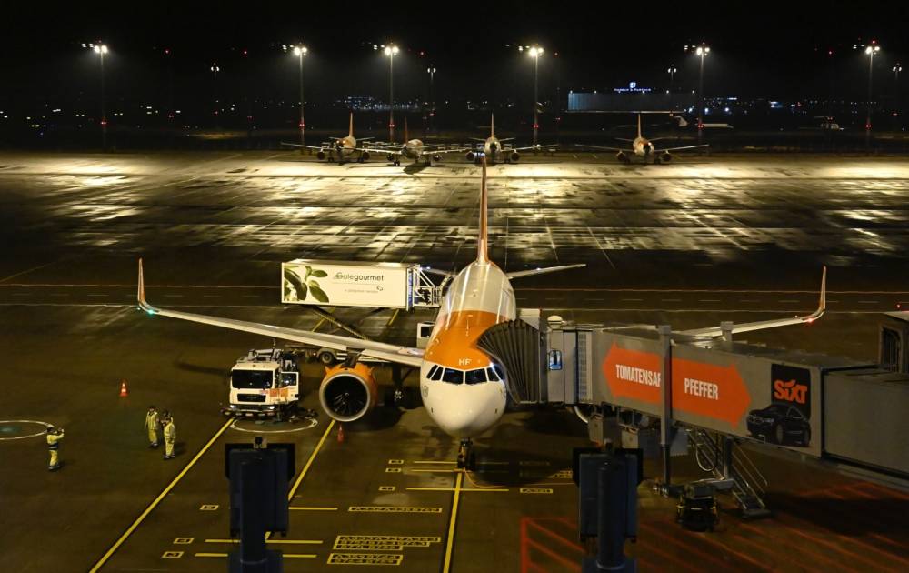Which Airlines Have Been The Subject Of TV Series?