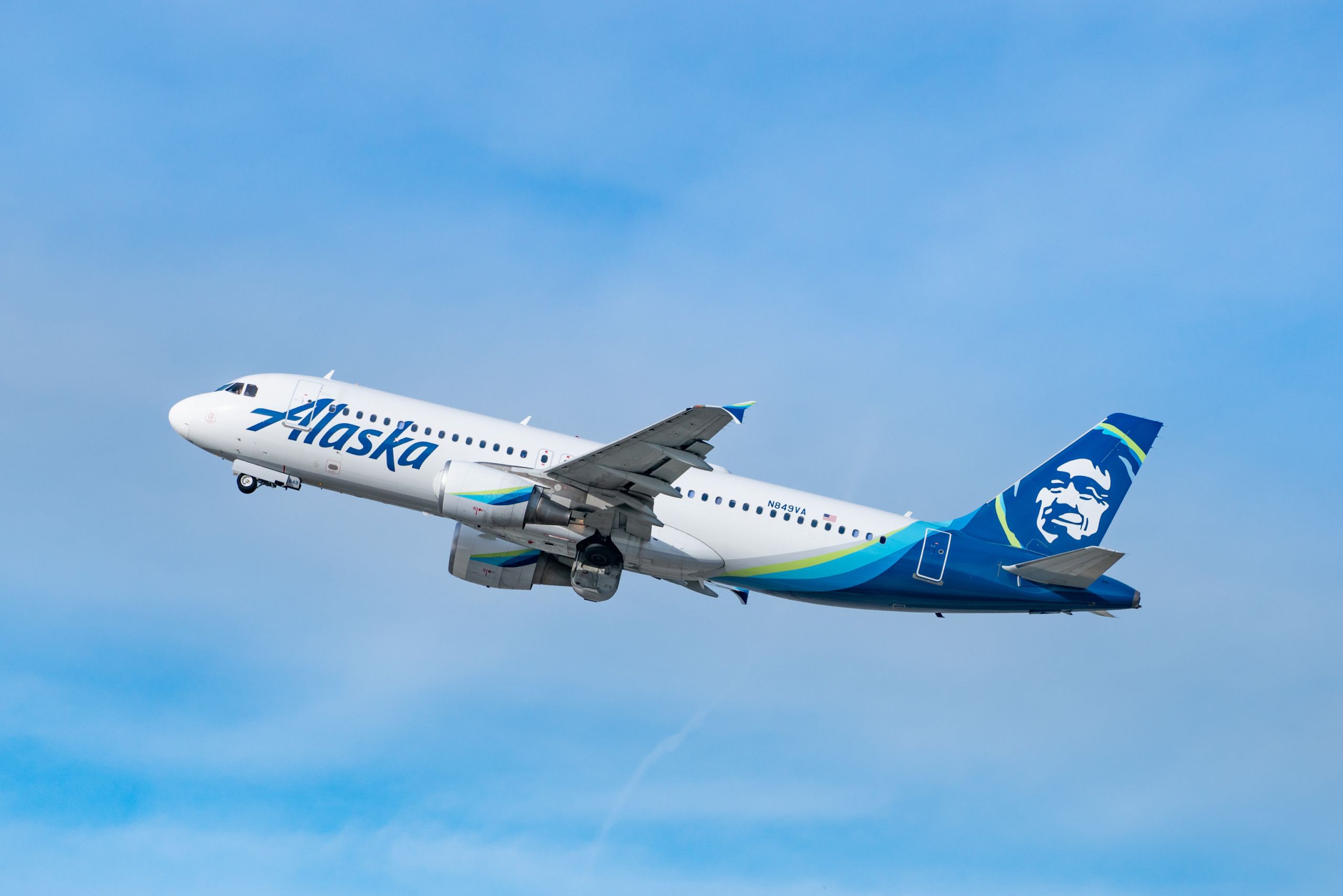 Alaska Airlines Reactivating 10 Airbus A320s To Support Recovery