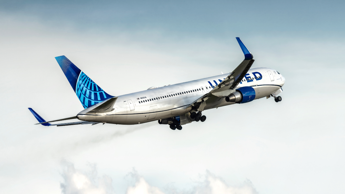United Airlines Wants You To Choose Its Next Onboard Drink