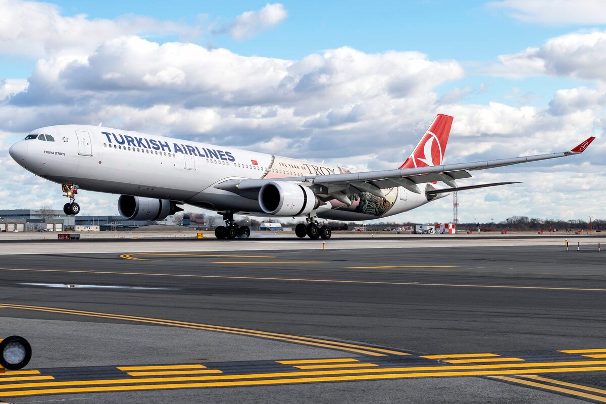 Turkish Airlines Has A New Fake Aircraft Cabin For Crew Training