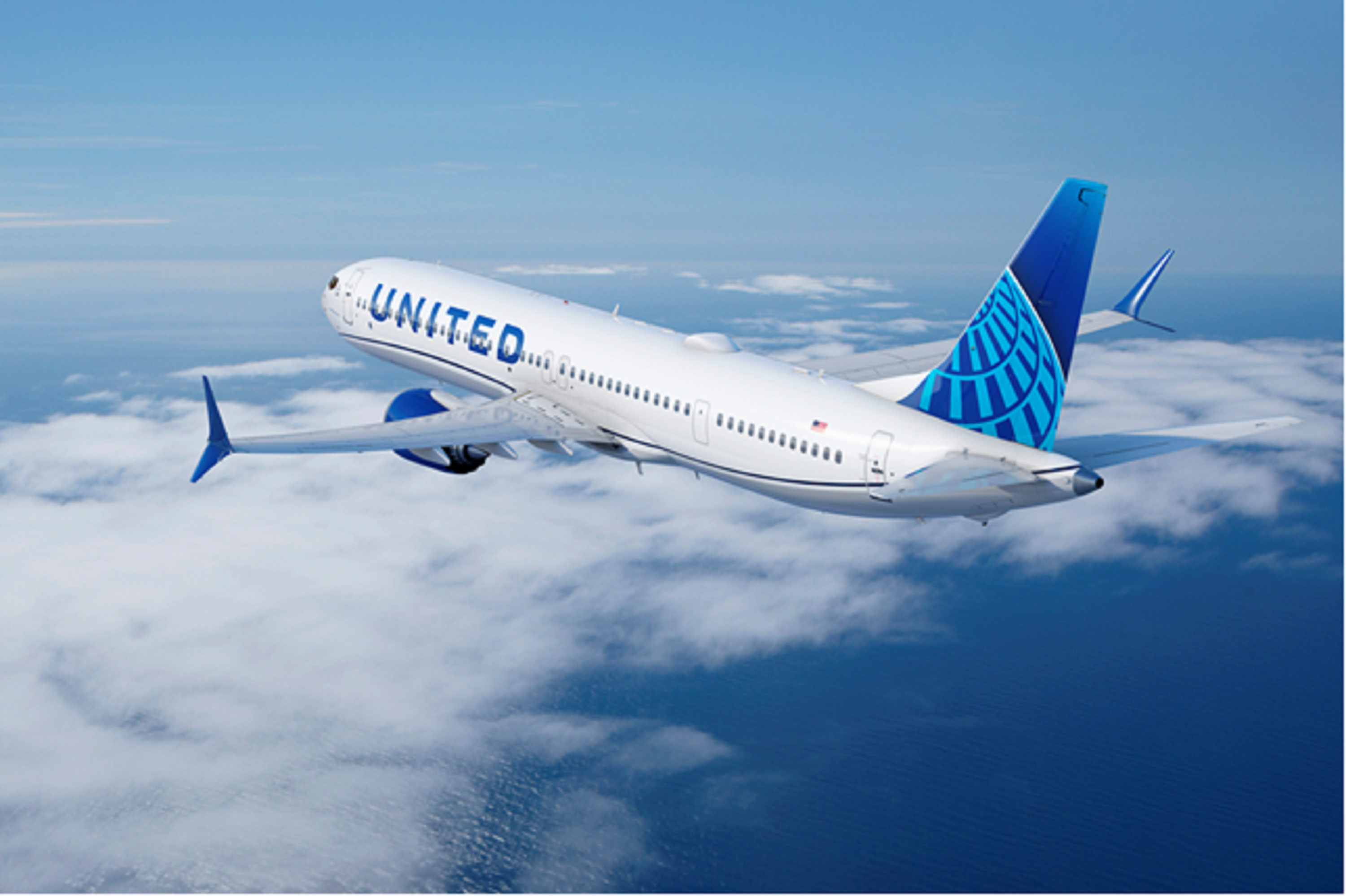 United Launches Unique 737 MAX Route To Remote Portuguese Island