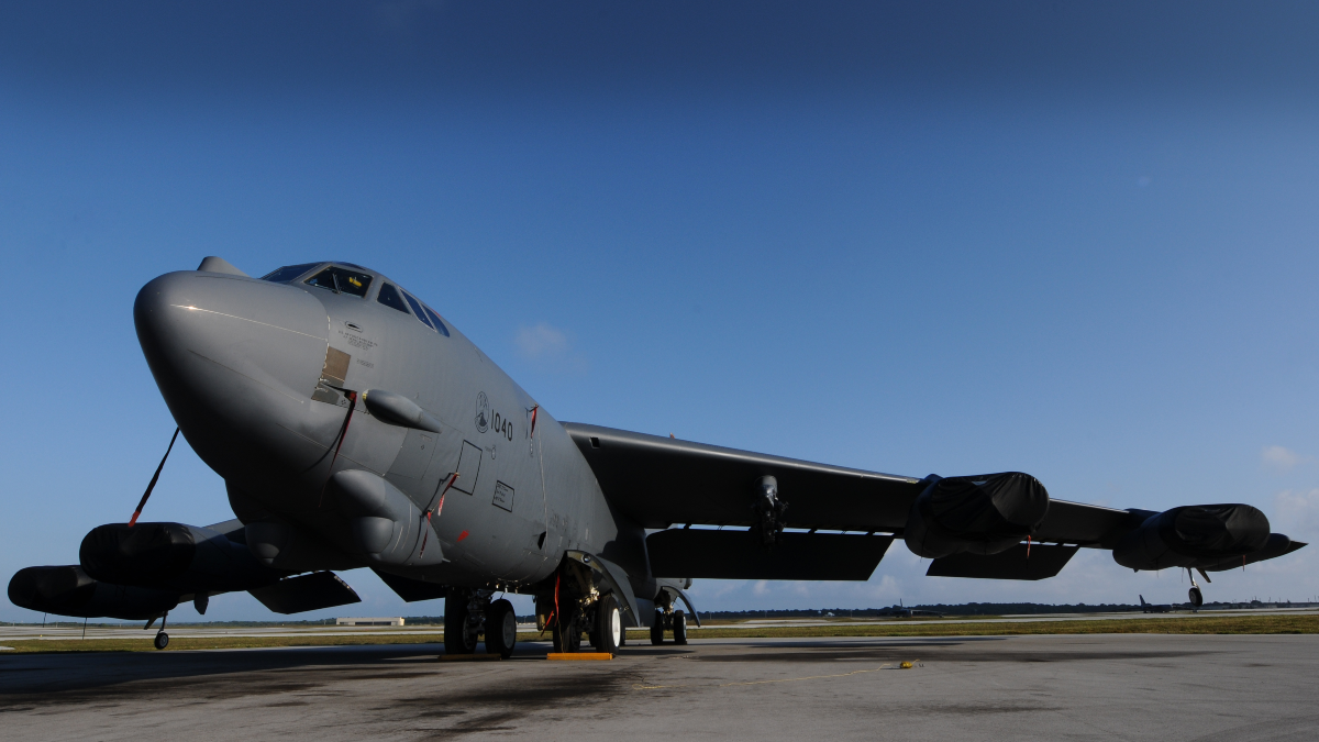 Wow: USAF May Fly B-52 Bombers For Over 100 Years
