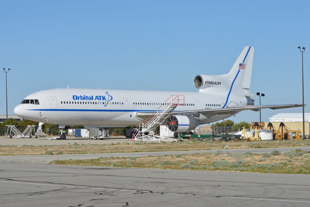 航空機・ヘリコプター British airways LOCKHEED L-1011 TRISTAR British Roses Pt1: Full-length Speedbird Tristars