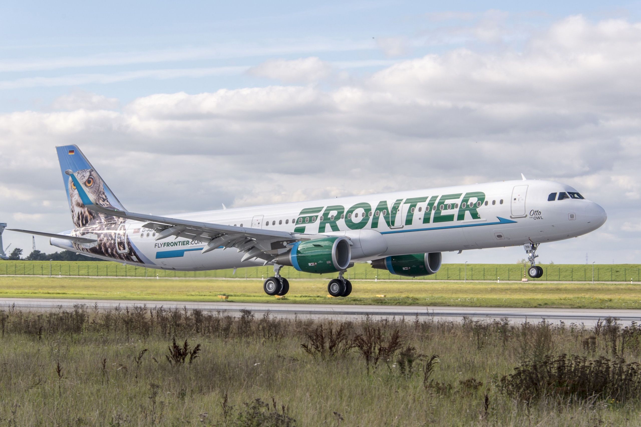 Frontier Airlines Turns A Profit And Signs For 10 More Airbus A321s