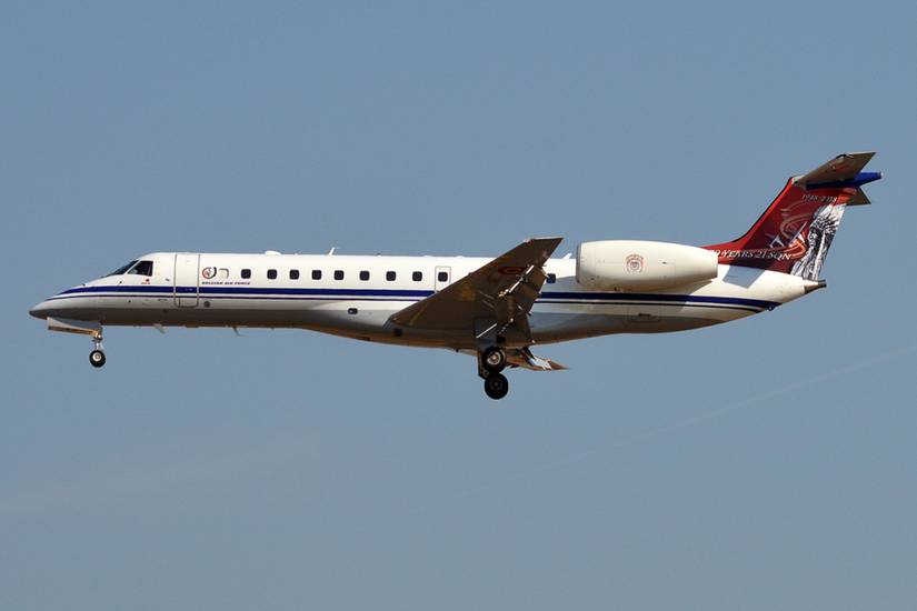 Small Is Sexy: Which Airlines Operate The Embraer ERJ135?