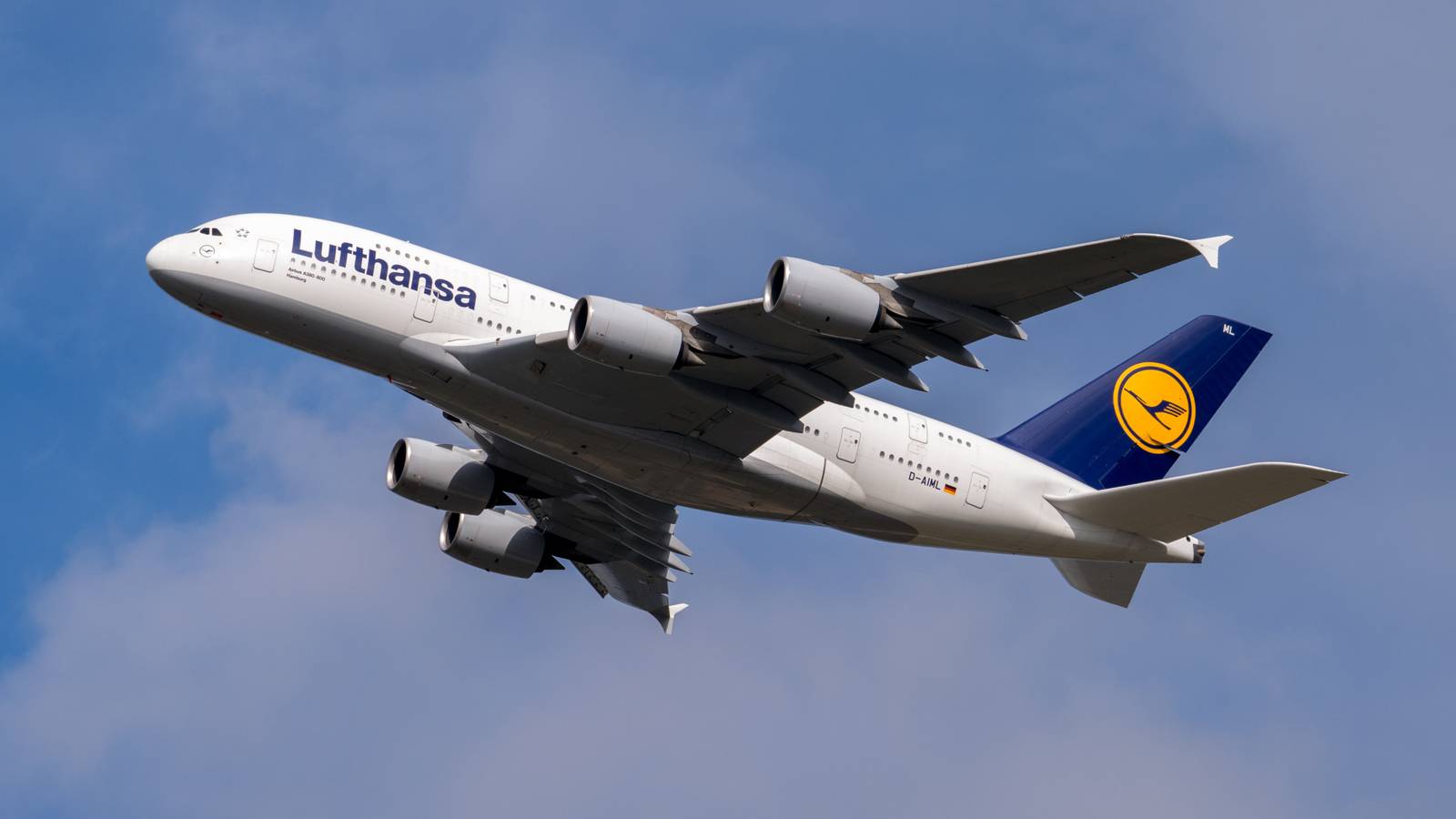 Lufthansa CEO: The A380 Obviously Will Not Come Back