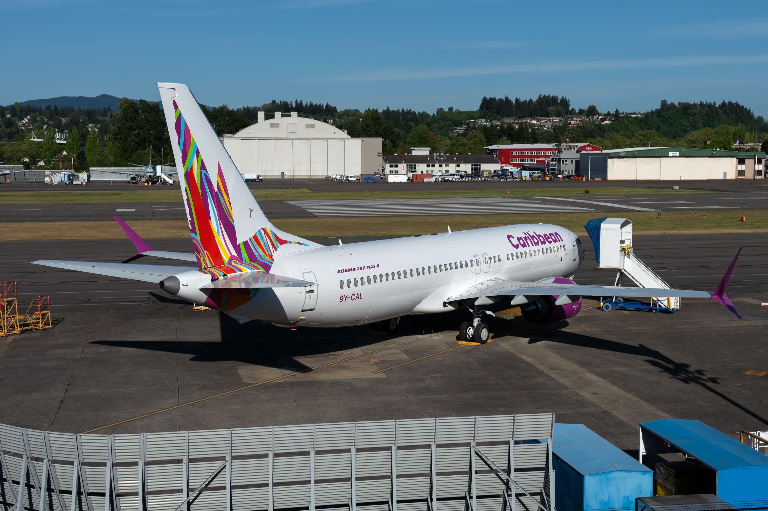 航空機・ヘリコプター BOEING737-8Q8 Caribbean Airlines Caribbean Airlines Launches Boeing 737 MAX 8 Service