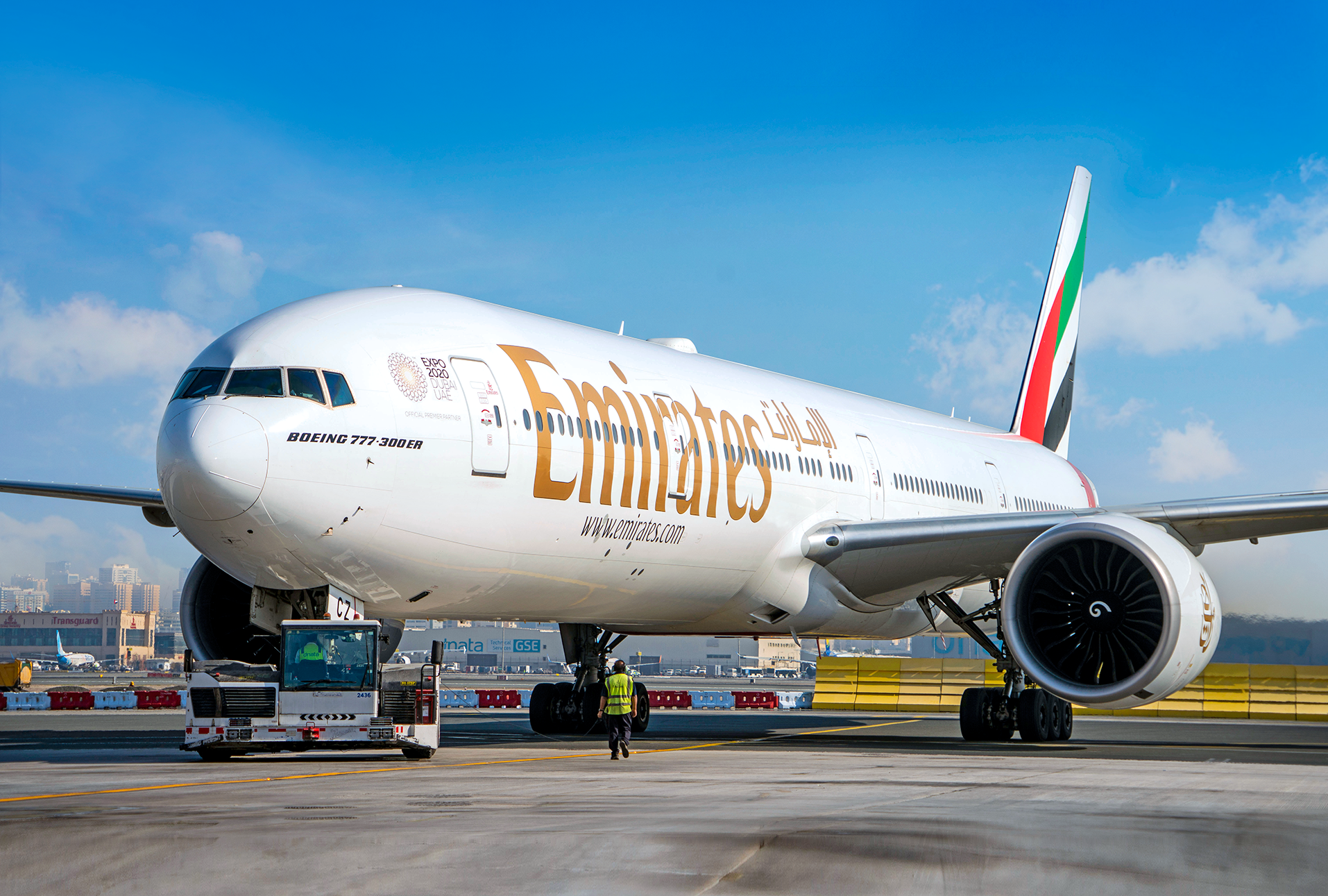 Emirates Boosts Mexico City Flights Despite Global Omicron Spread