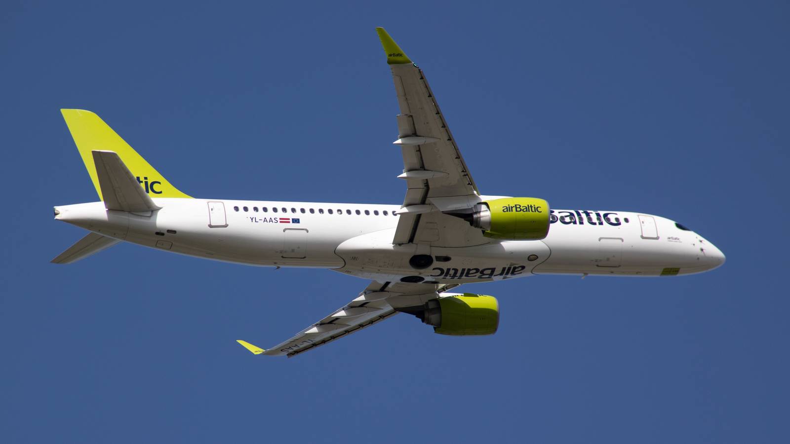 airBaltic Remains Open To Stretched And Long Range Airbus A220s