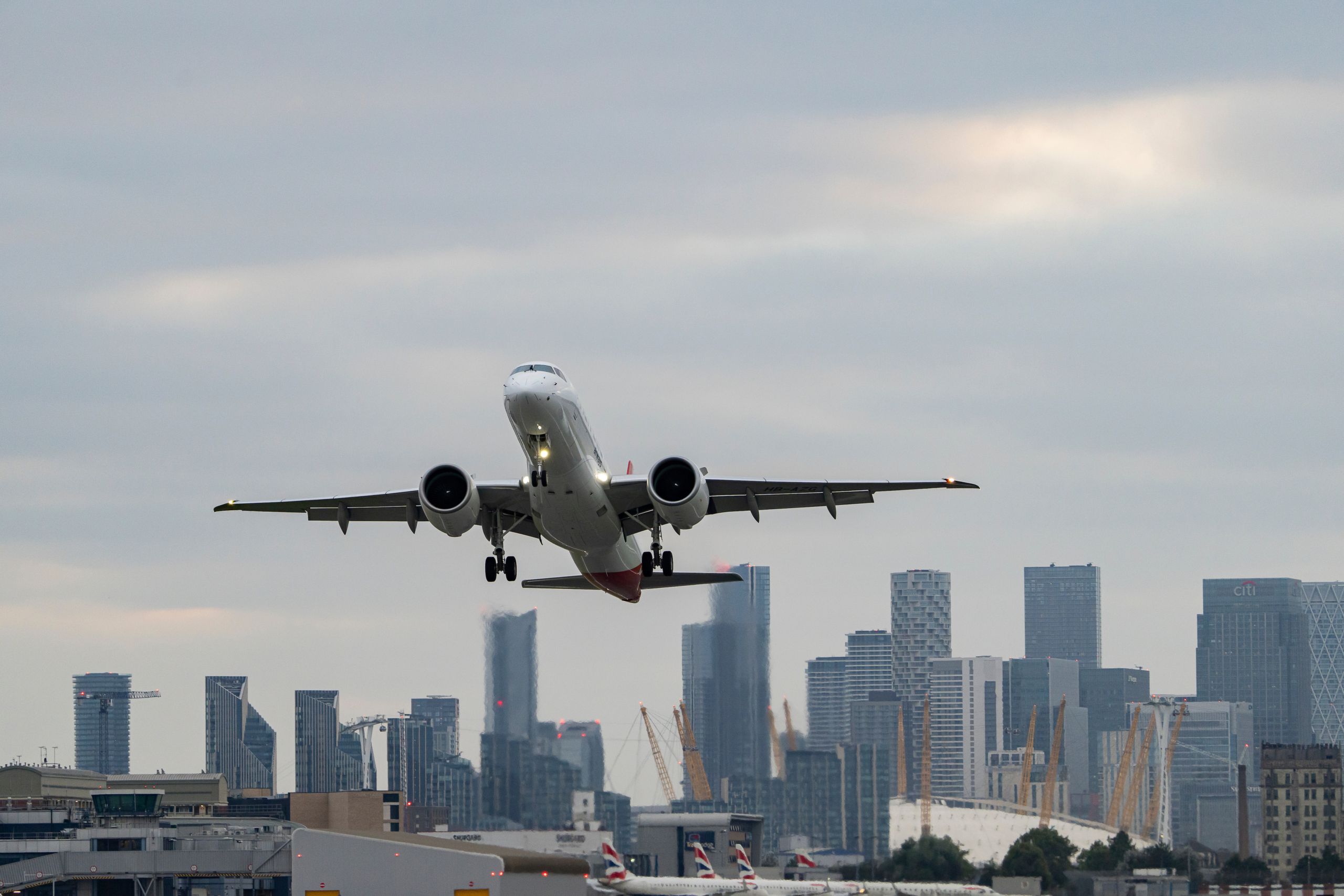 The Challenges Of Flying Into London City Airport - A Pilot's Perspective