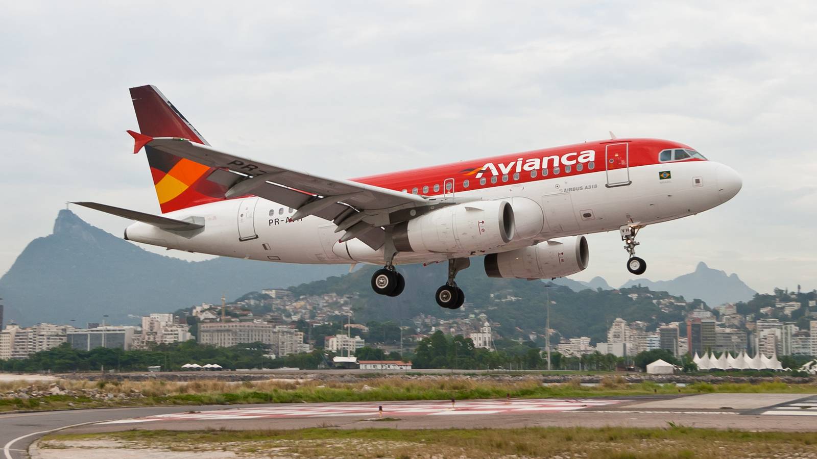 What Happened To Avianca's Airbus A318 Fleet?