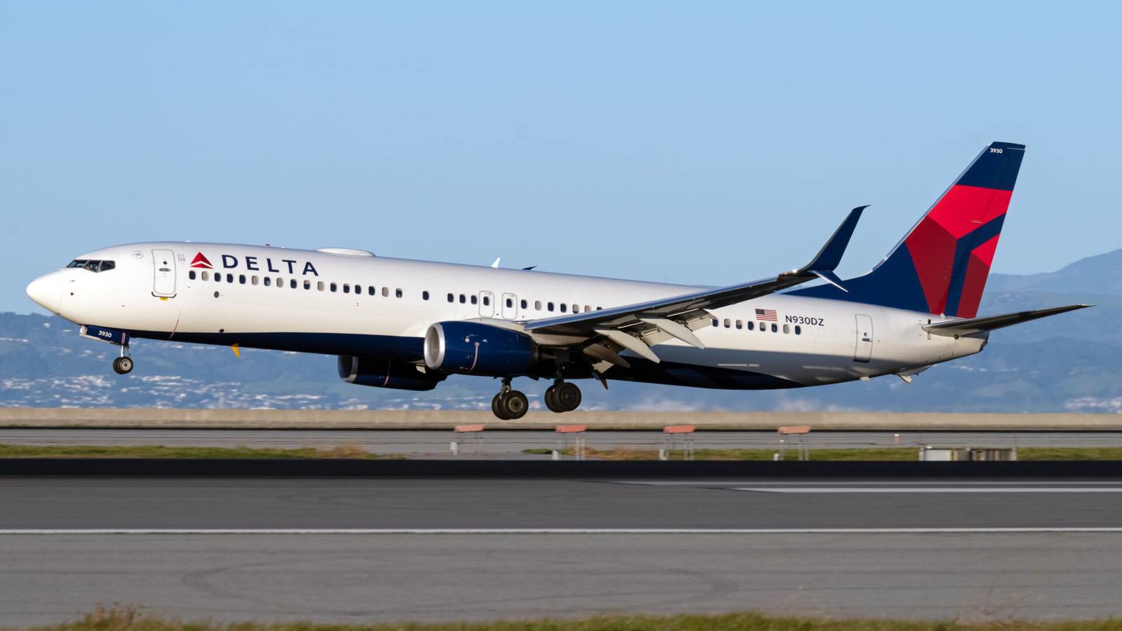 Delta CEO Revives Boeing 737 MAX Order Potential