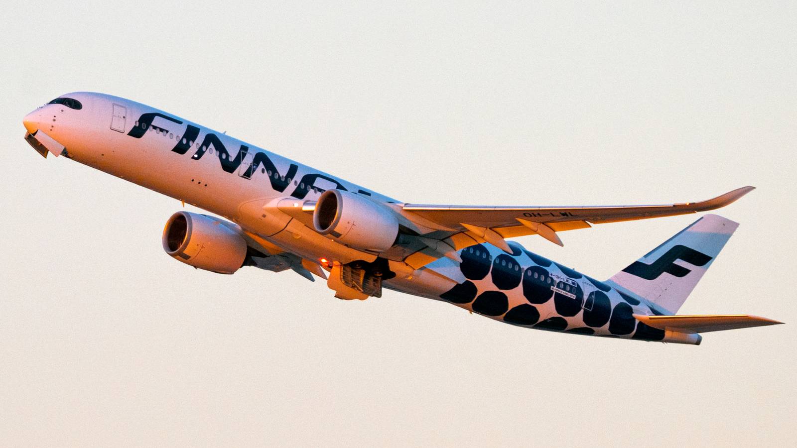 simpleflying.com