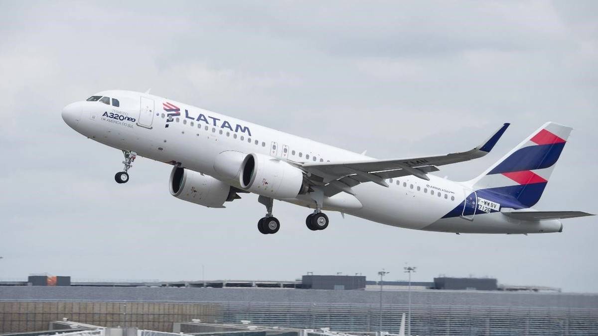 LATAM Partners With Airbus To Enable Continuous A320 Descents