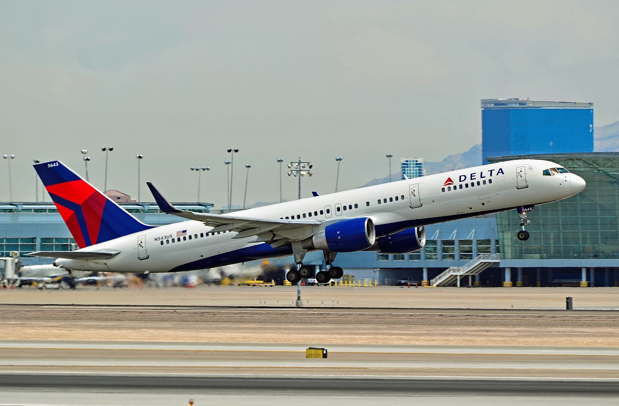 What Happened To The Delta 757 Damaged In A Hard Landing?