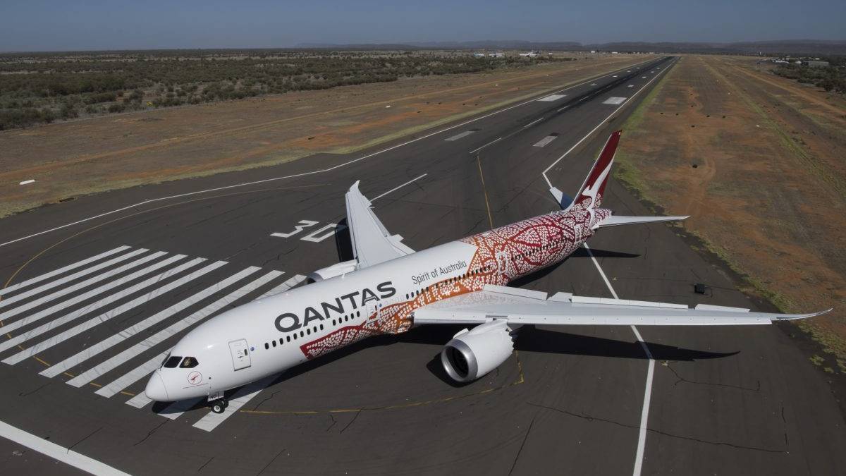 Qantas Preparing To Skip Perth When UK Flights Resume